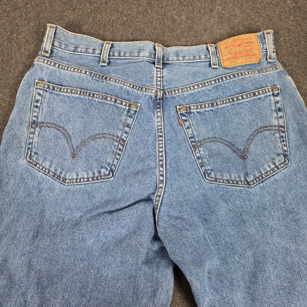 Levis 560 Comfort Fit Jeans Mens 36x33 Blue Medium Wash Tapered Leg‎ Denim Y2K